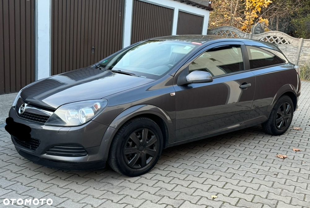 Opel Astra III GTC 1.4 Cosmo - 13