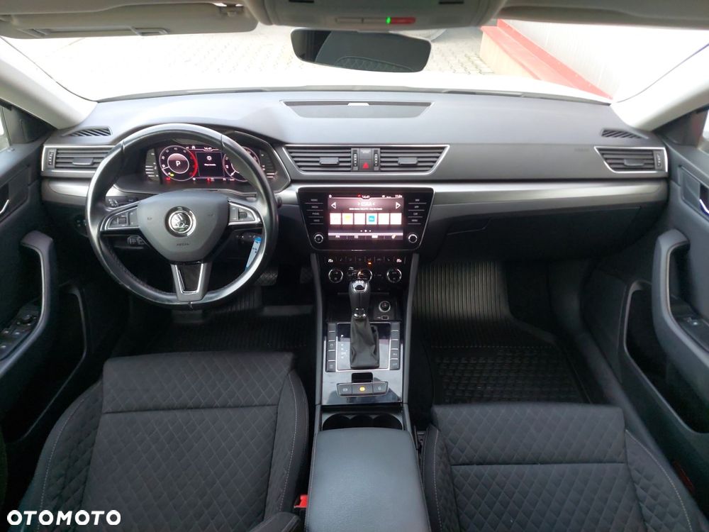 Skoda Superb - 19