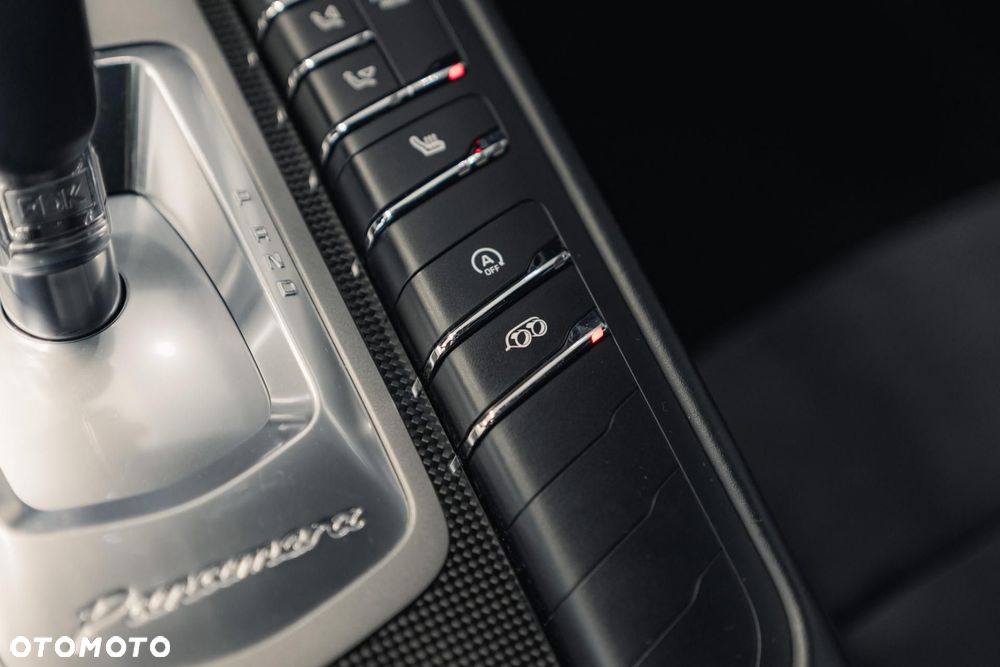Porsche Panamera GTS - 29