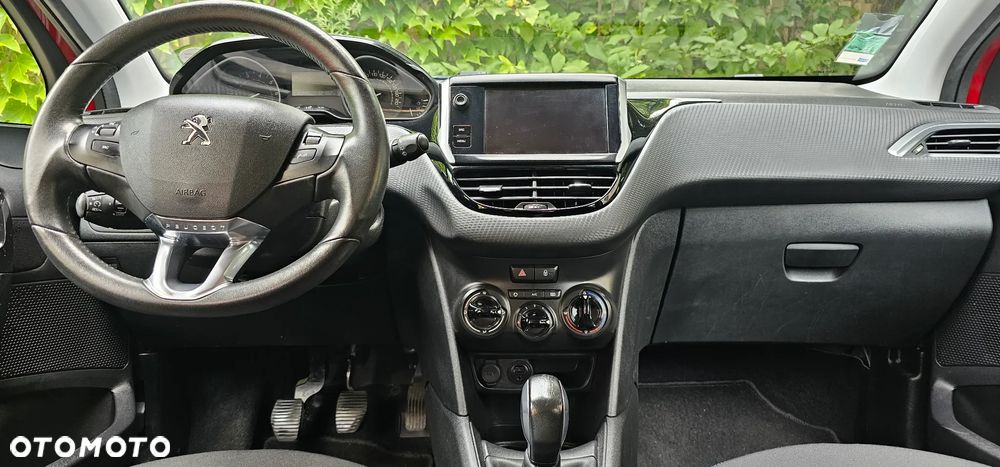 Peugeot 208 1.2 PureTech Allure - 7