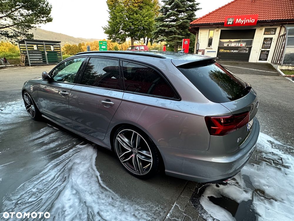 Audi A6 Avant - 11