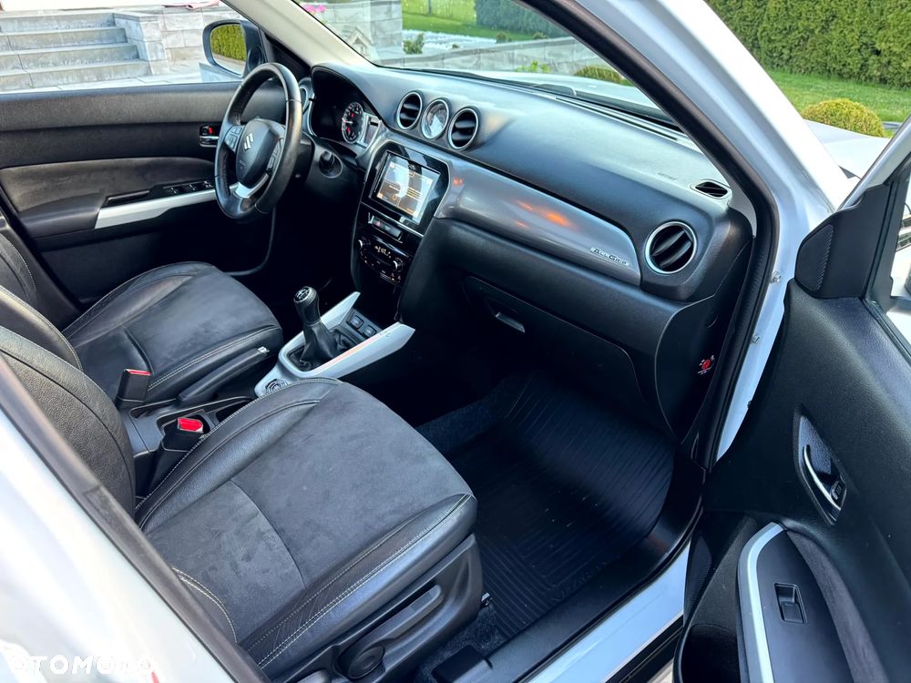 Suzuki Vitara 1.6 XLED SUN 4WD - 16