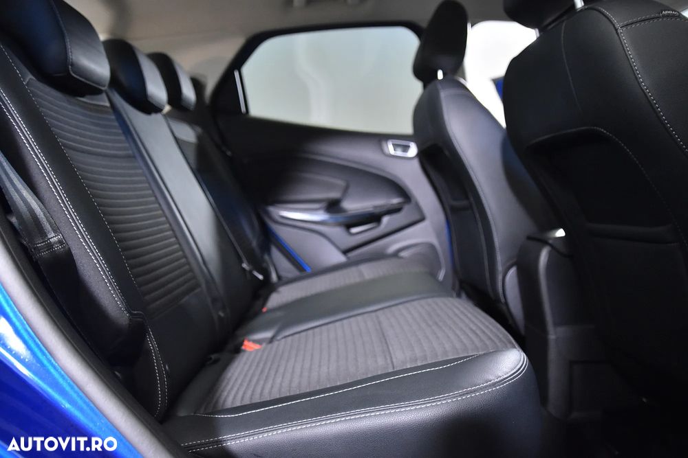 Ford EcoSport - 12