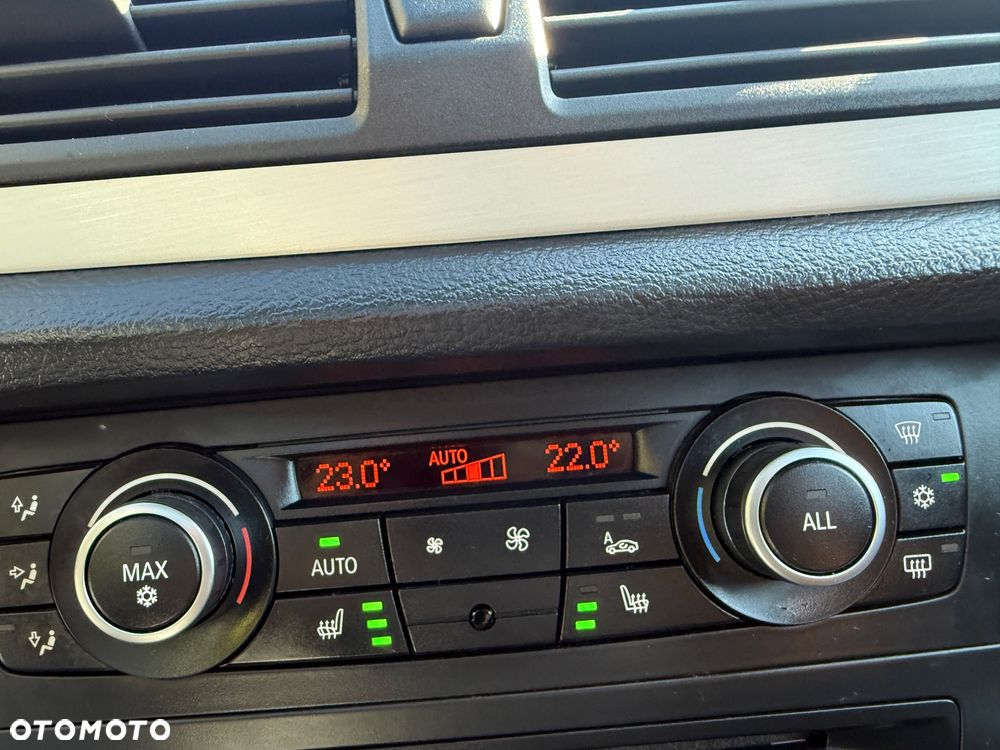 BMW X1 xDrive20d - 18