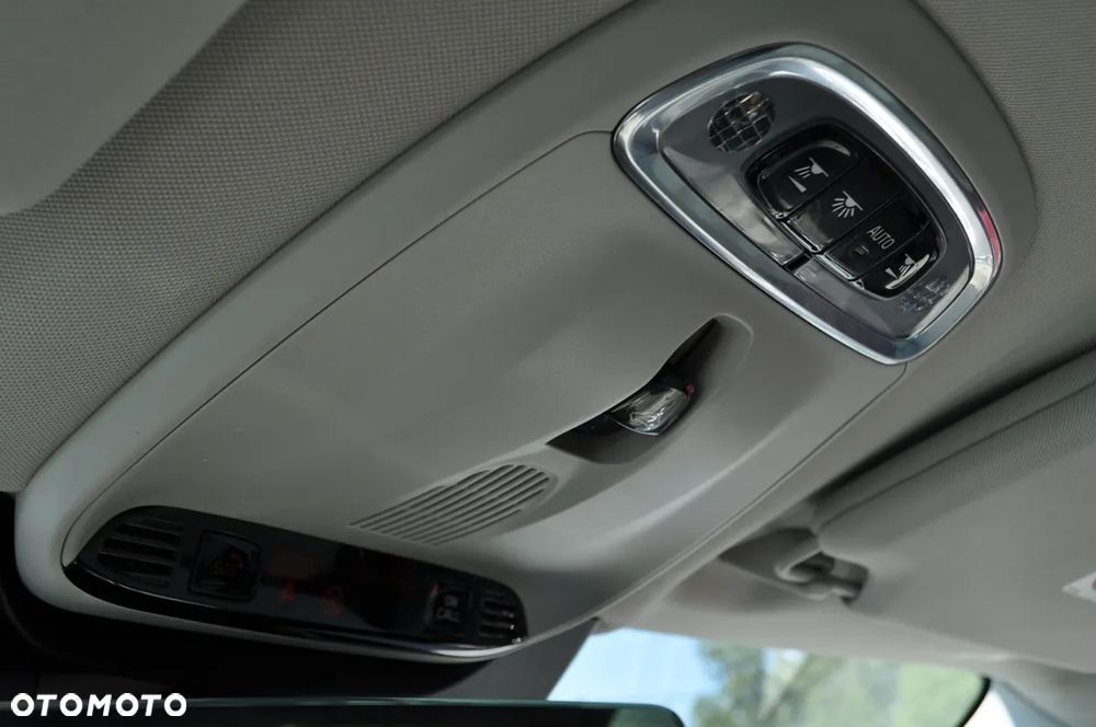 Volvo XC 90 T8 AWD Plug-In Hybrid Inscription 7os - 37