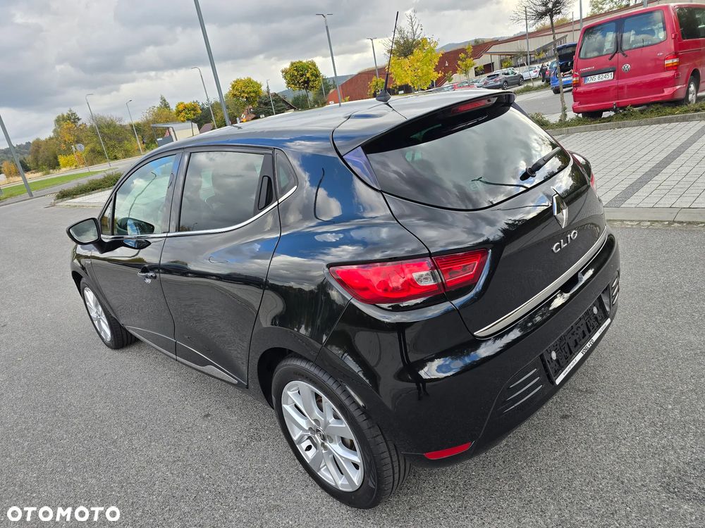 Renault Clio - 37
