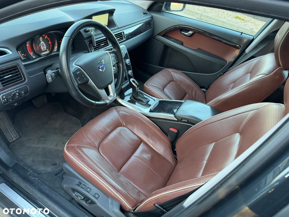 Volvo V70 D4 Geartronic Summum - 11