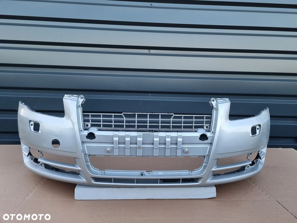 Audi A4 B7 04-08 zderzak przód oryginał MC374 - 1