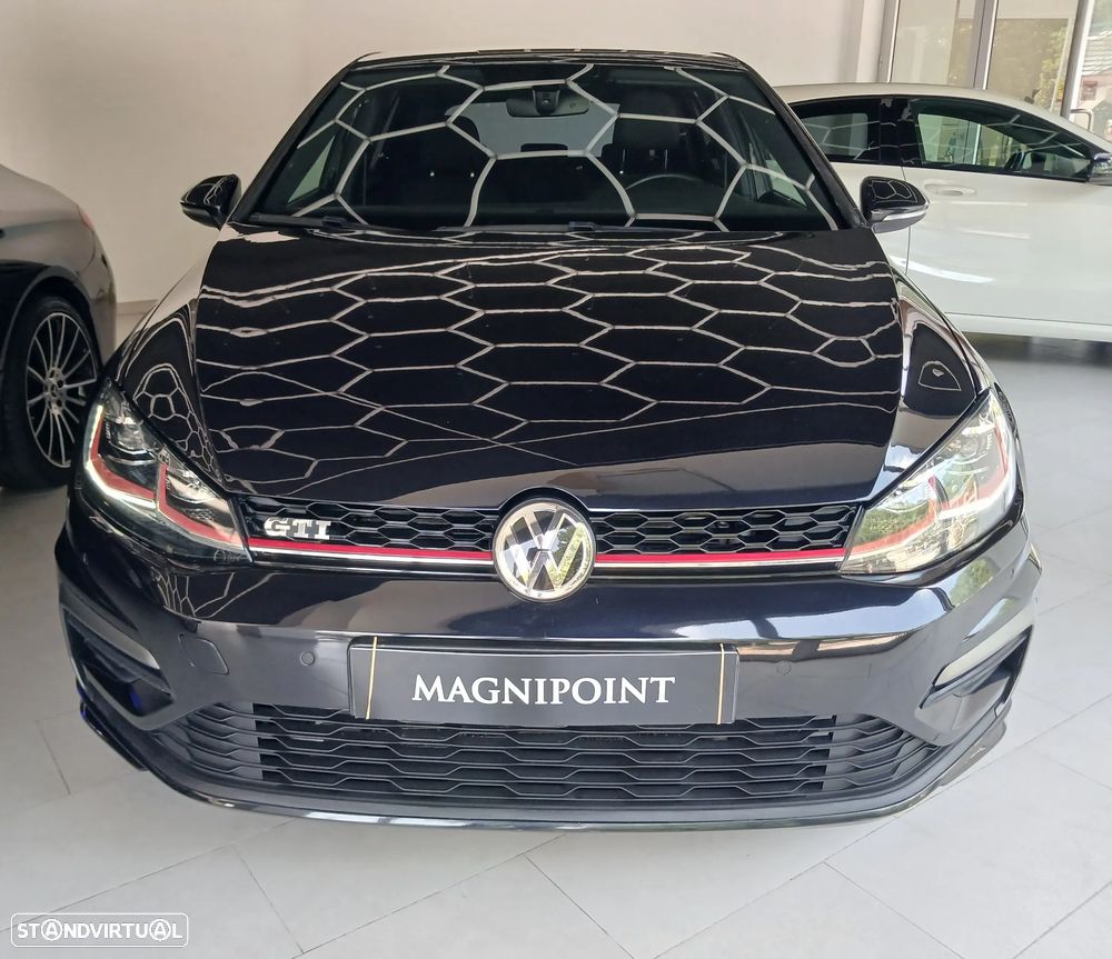 VW Golf - 3