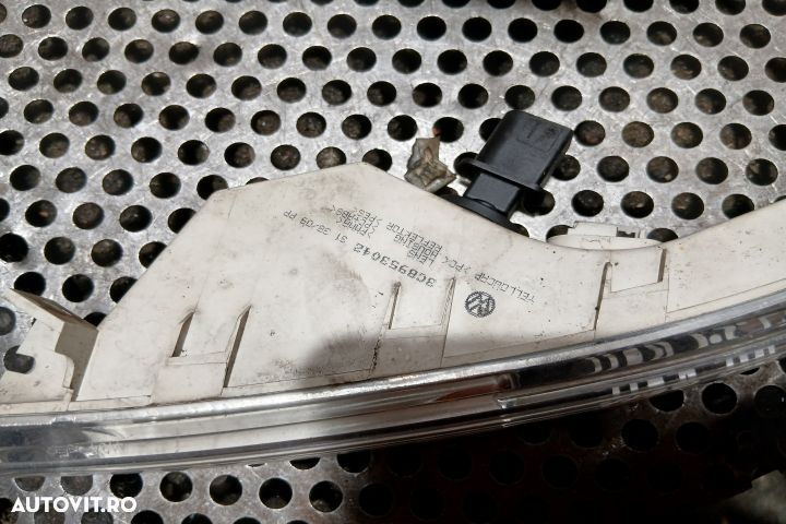 Semnalizare bara dreapta 3C8953042 Volkswagen VW Passat CC 1 [2008 - - 3