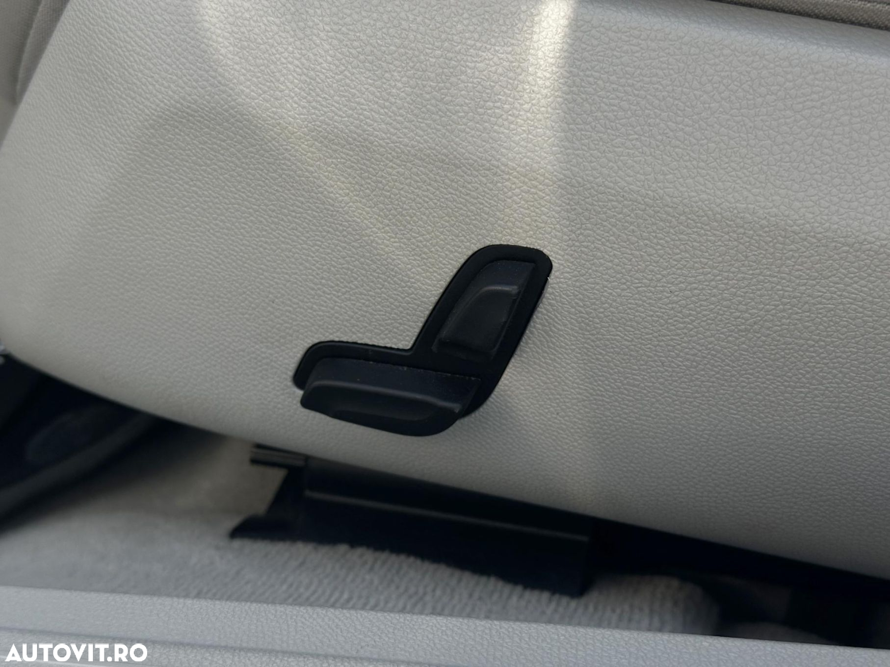 Mercedes-Benz E 200 CGI BlueEfficiency Automatik - 18
