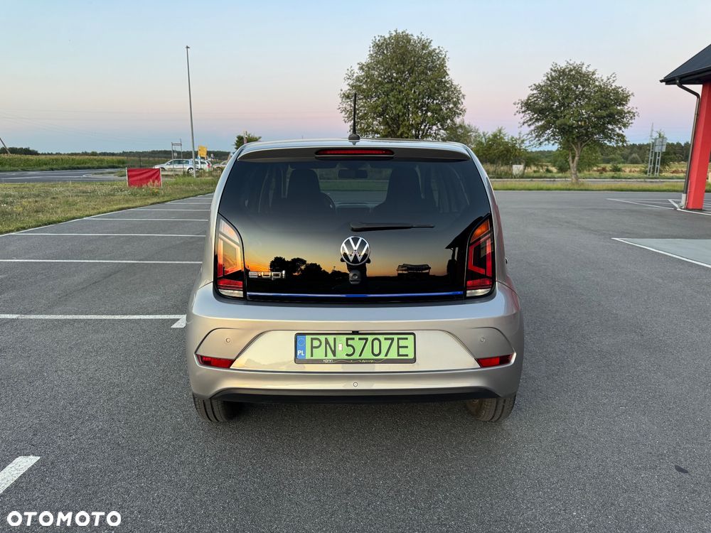 Volkswagen up! e-up - 10