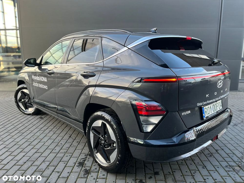 Hyundai Kona 65kWh Executive - 6