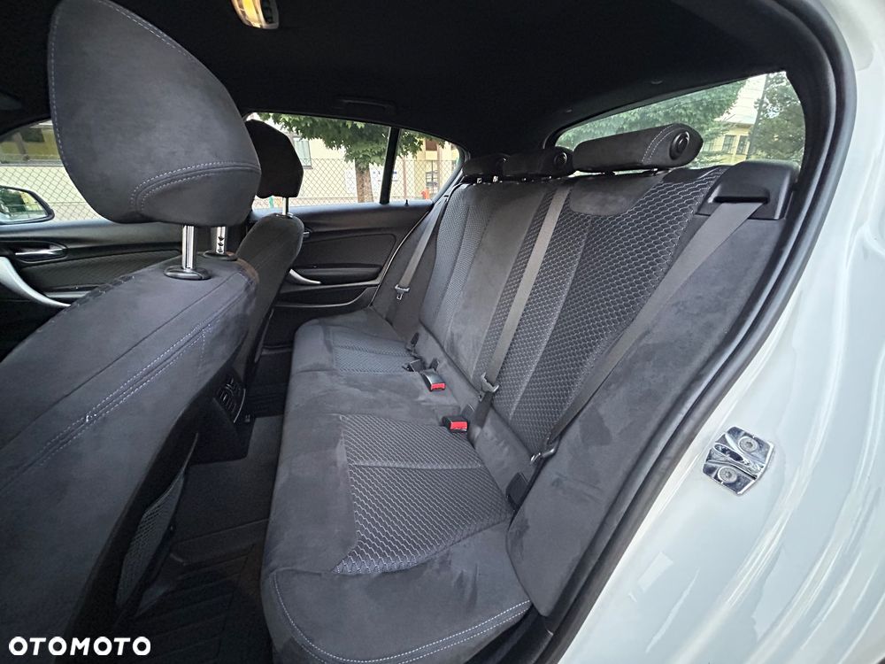 BMW Seria 1 118i M Sport - 10