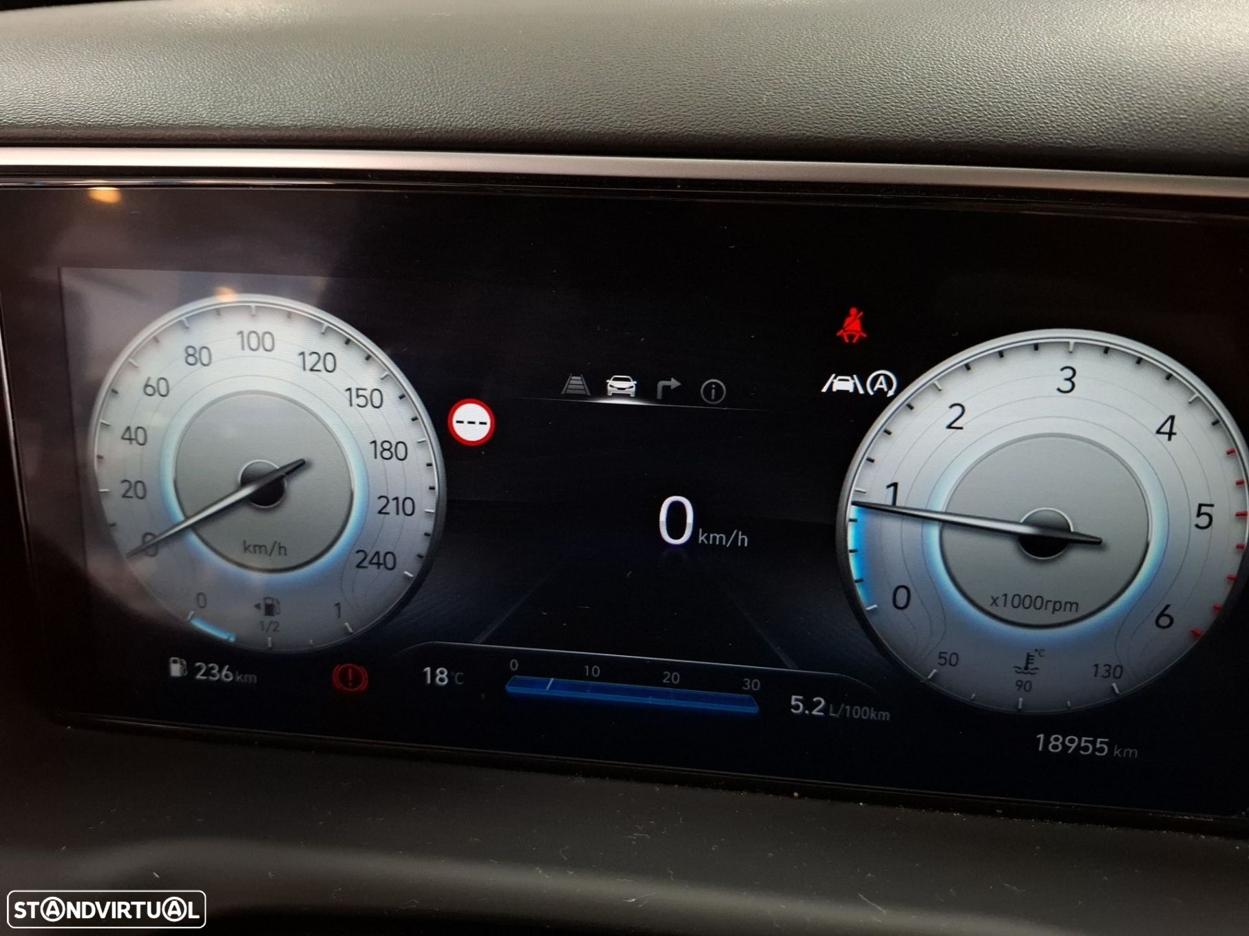 Hyundai Tucson 1.6 CRDi Vanguard - 14