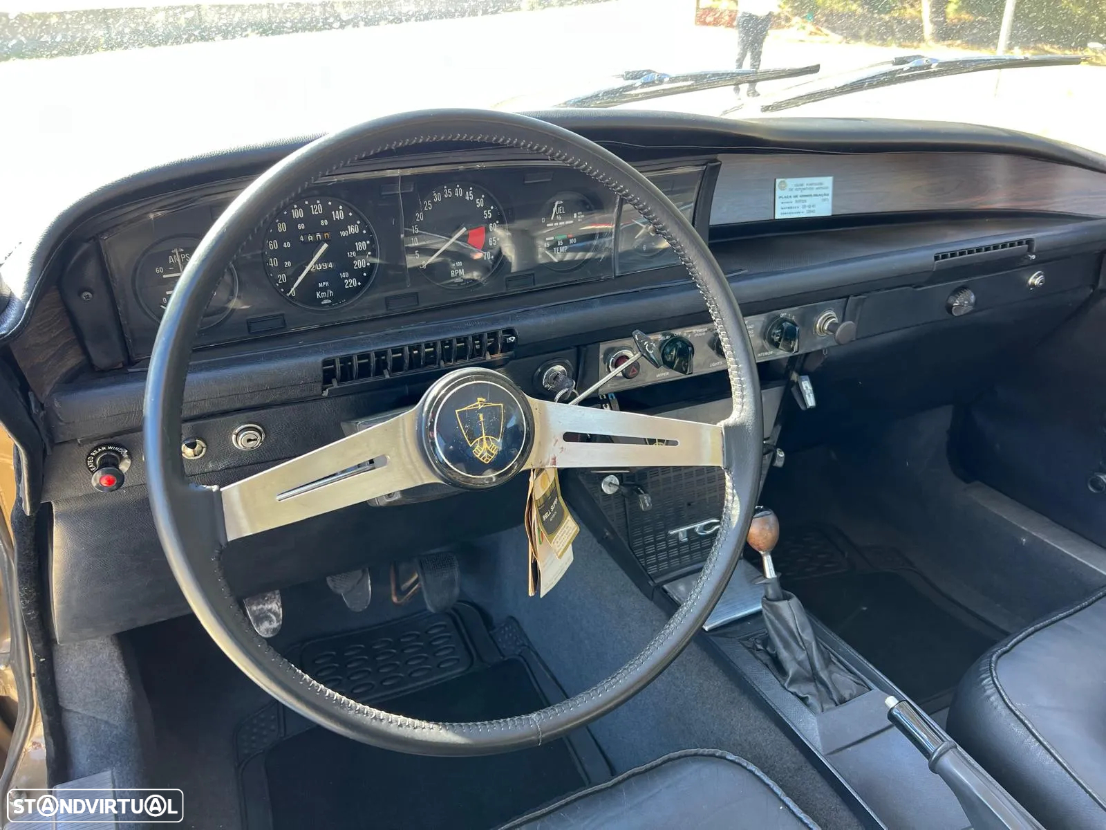 Rover 2000 - 18
