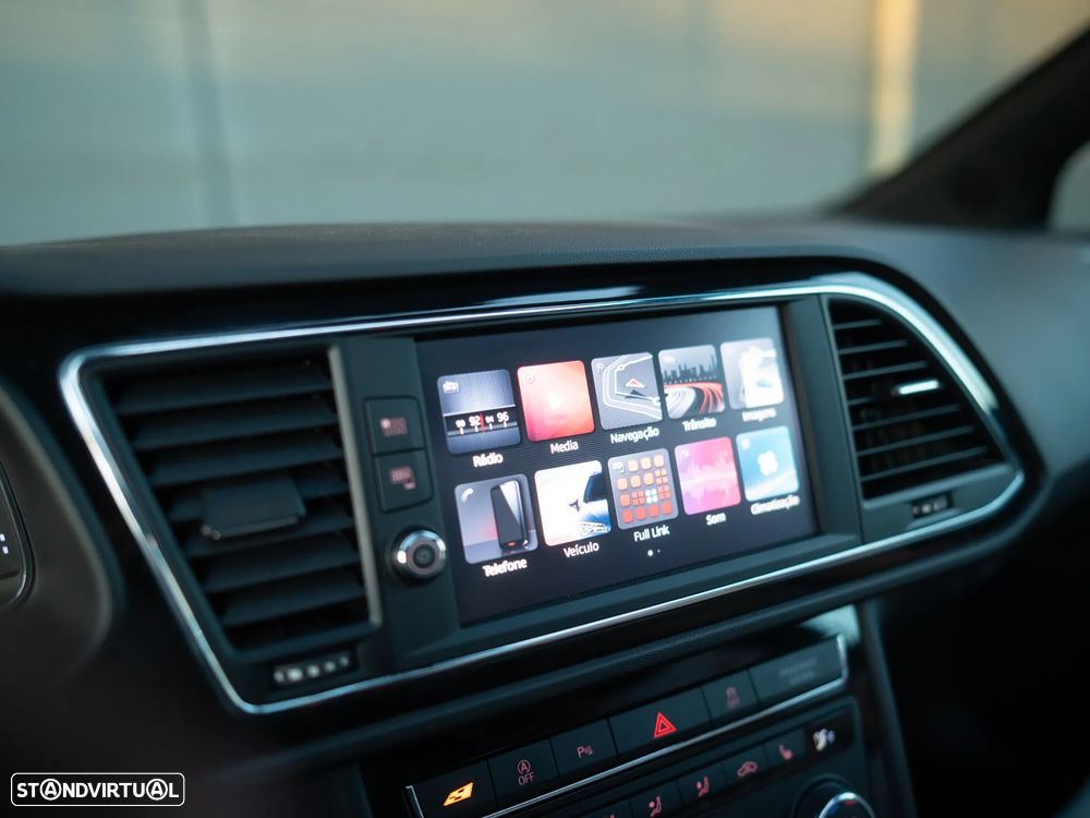 SEAT Leon 2.0 TSI Cupra DSG S/S - 26
