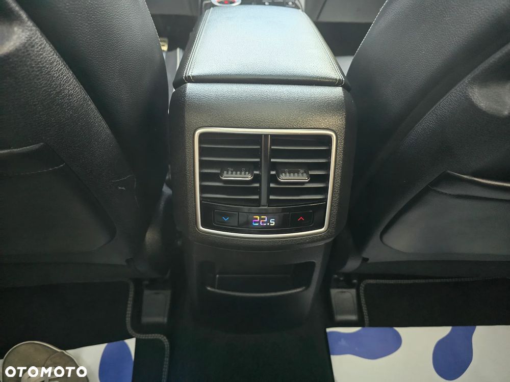 Kia Sportage 1.6 T-GDI PHEV GT Line 4WD - 26