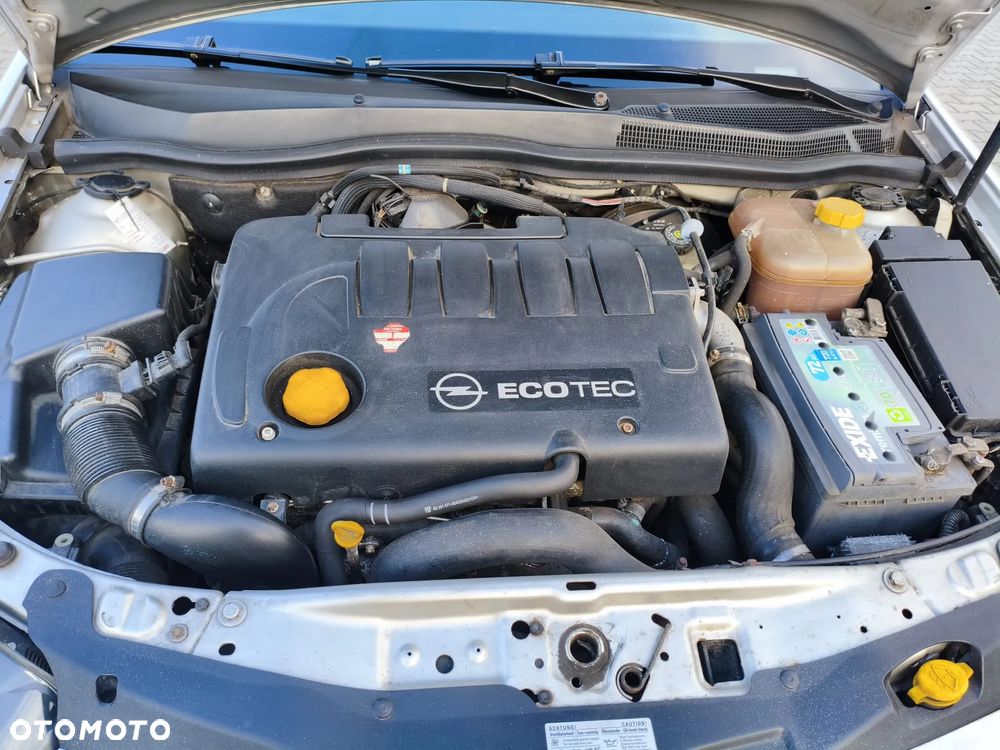 Opel Astra 1.9 CDTI DPF Automatik Cosmo - 17