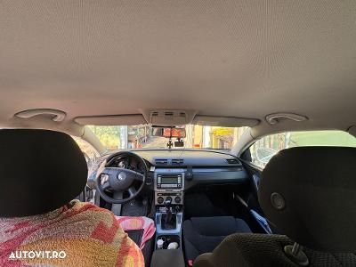 Volkswagen Passat - 7