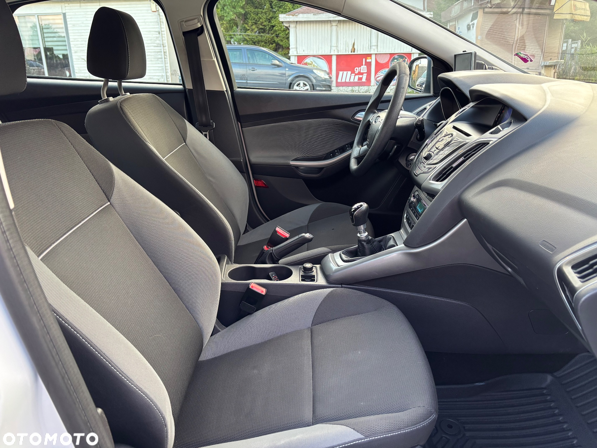 Ford Focus 1.6 TDCi Edition - 12