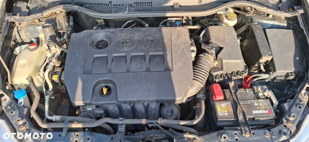 Toyota Auris 1.6 Premium MM - 9