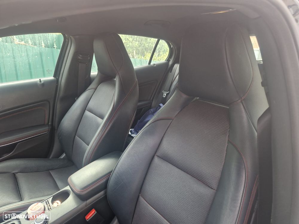 Mercedes-Benz GLA 180 d AMG Line Aut. - 3