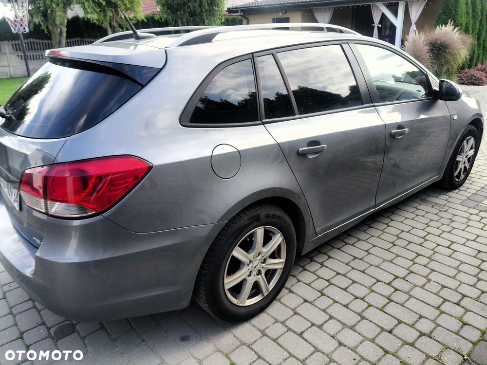 Chevrolet Cruze 1.7 D LT+ - 2