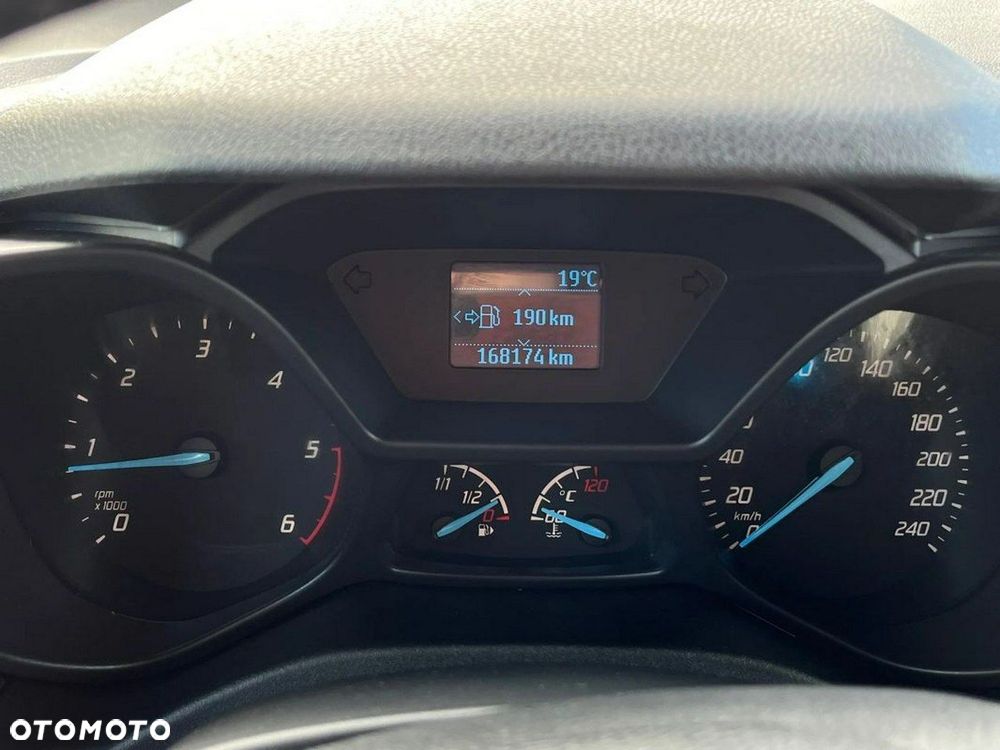 Ford Transit Connect - 22