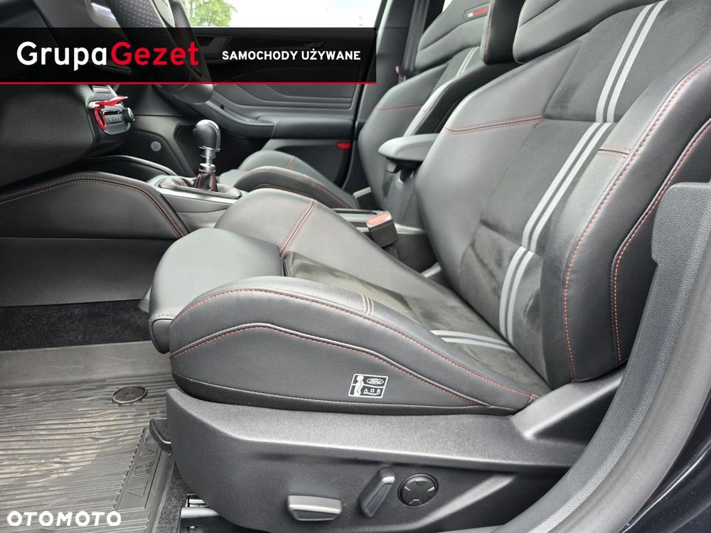 Ford Focus 2.3 EcoBoost ST X - 31