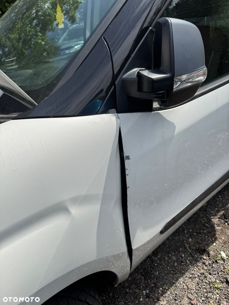 Opel Combo - 22