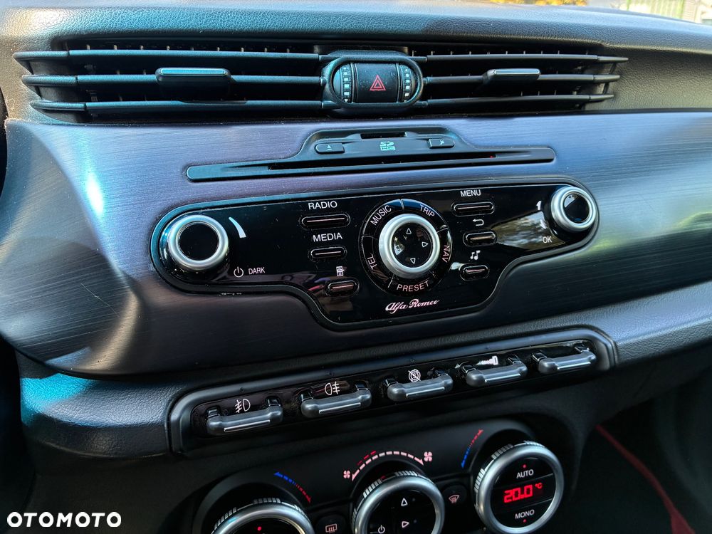 Alfa Romeo Giulietta - 11