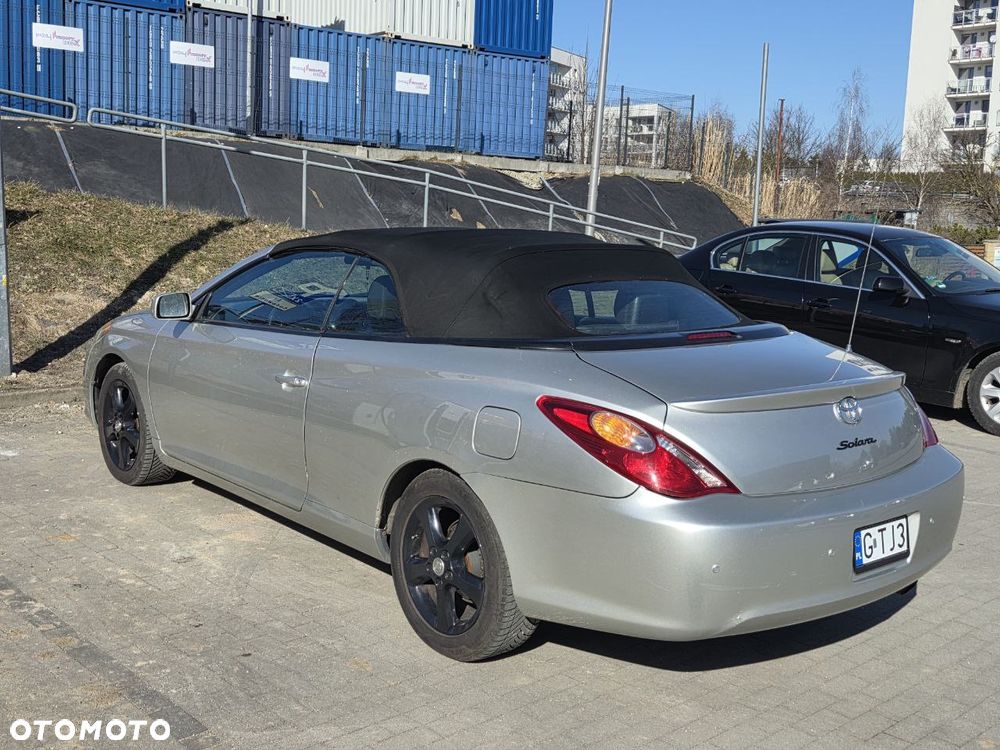 Toyota Camry Solara 3.3 SLE - 3