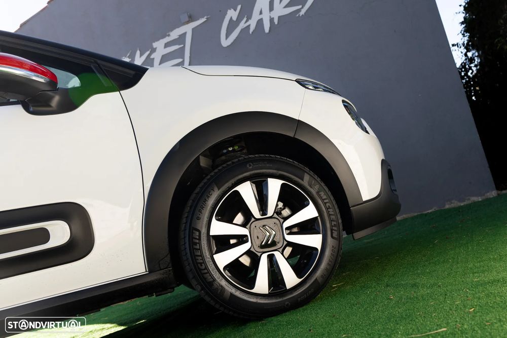 Citroën C3 1.2 PureTech Shine - 38