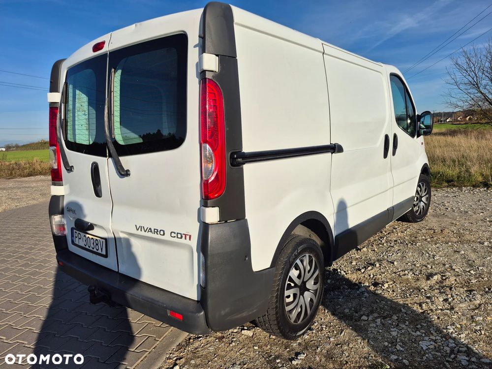 Opel Vivaro - 9
