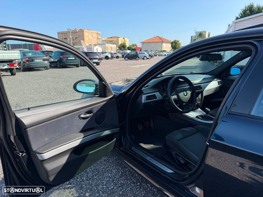 BMW 320 - 16