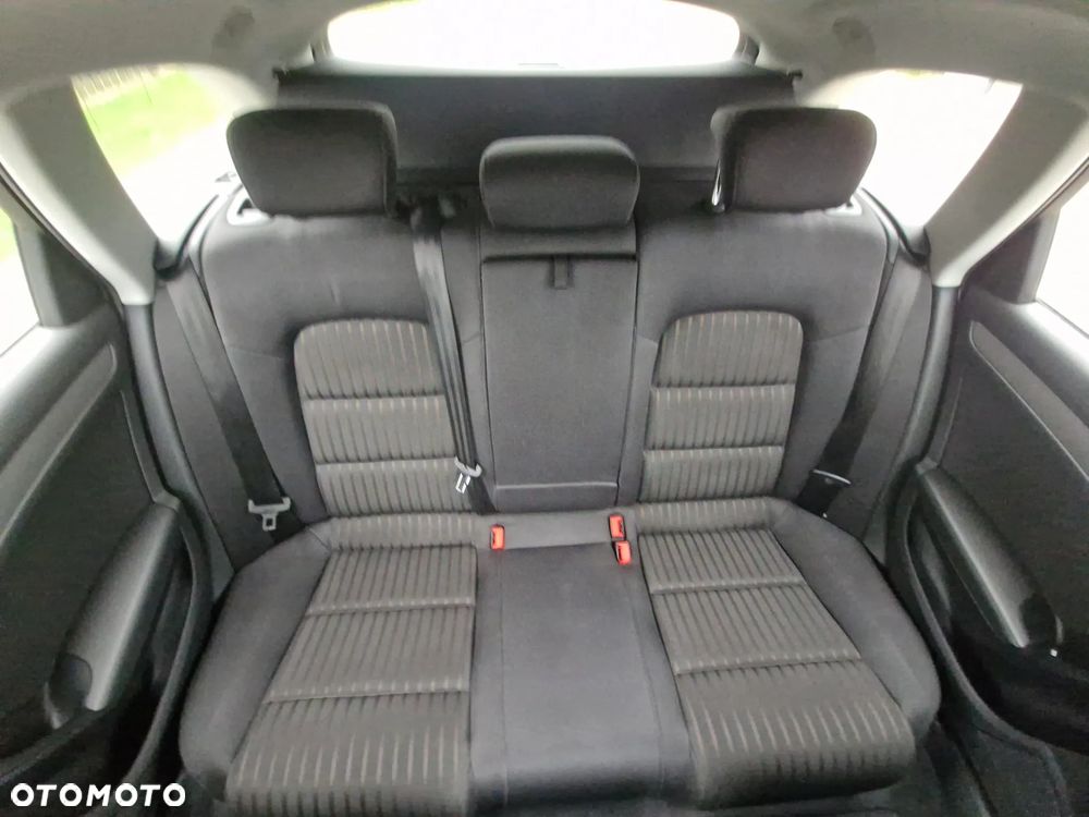 Audi A4 Avant - 30