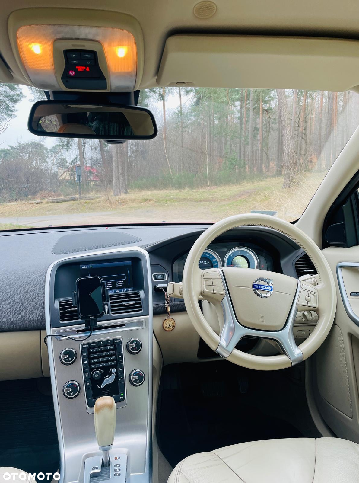 Volvo XC 60 - 11