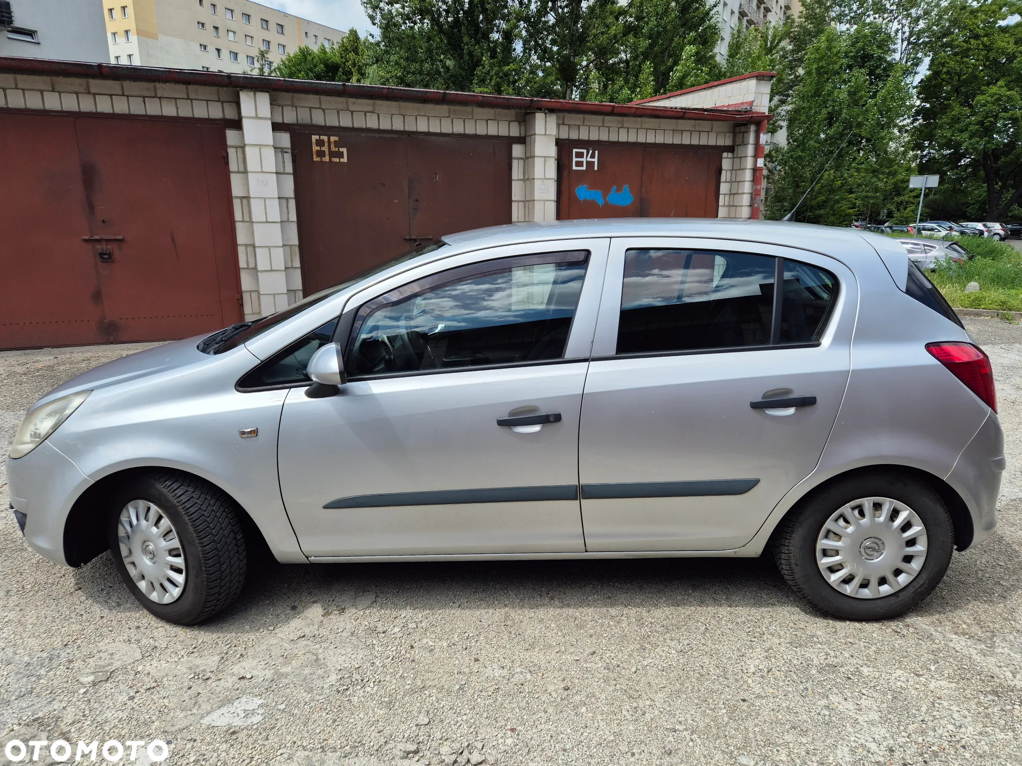 Opel Corsa 1.2 16V Enjoy - 4
