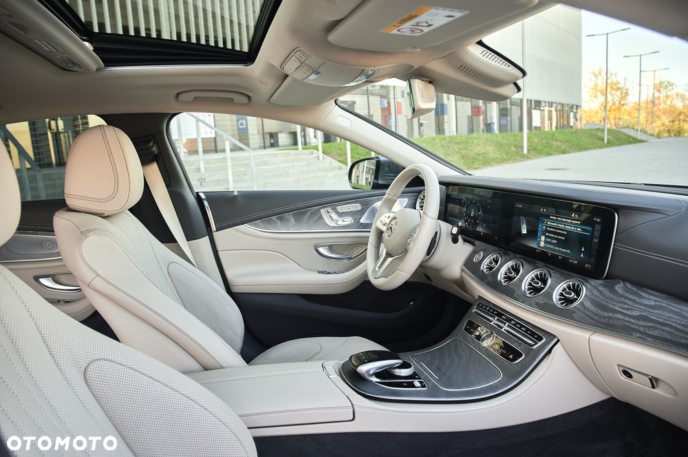 Mercedes-Benz CLS - 29