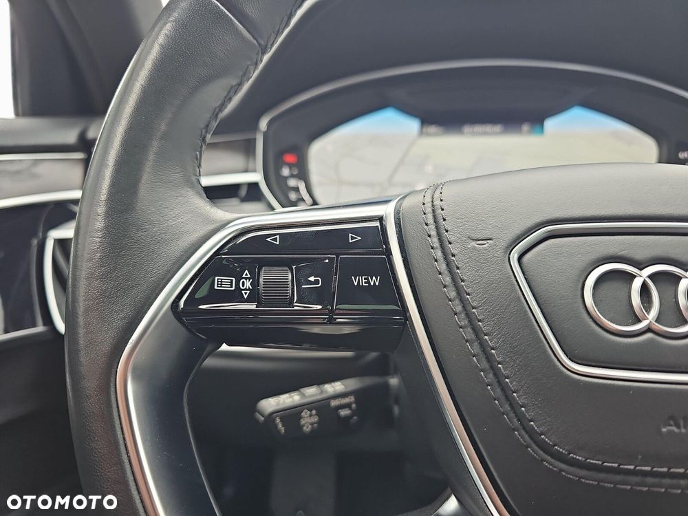 Audi A8 - 15