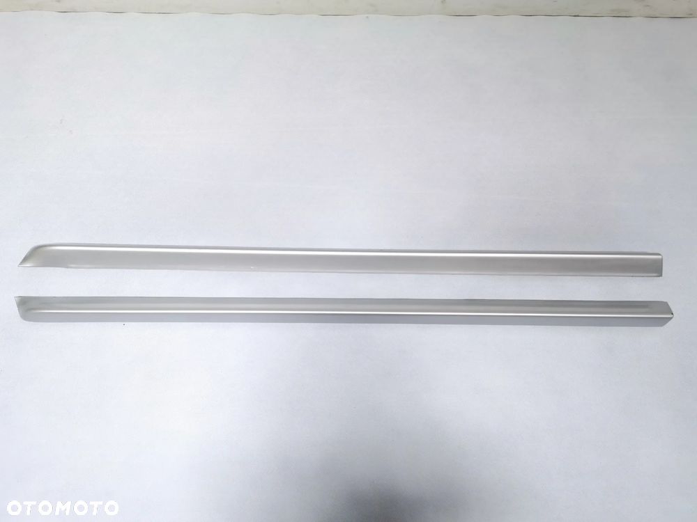 Listwa Drzwi Dolna Prawa AUDI S3 A3 8L 3D 99-03 Oryginał - 1