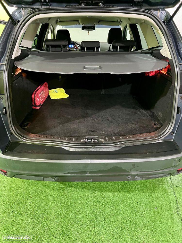 Ford Focus SW 1.6 TDCi ECOnetic 88g S&S Titanium - 19