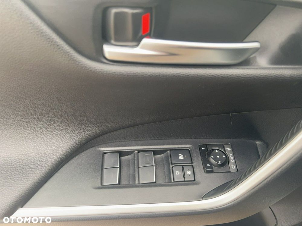 Toyota RAV4 - 13