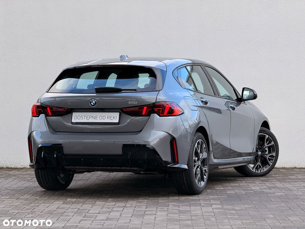 BMW Seria 1 120 - 4