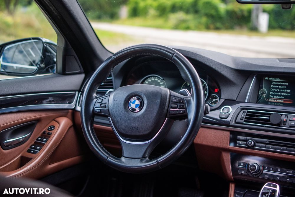 BMW Seria 5 525d xDrive AT - 18