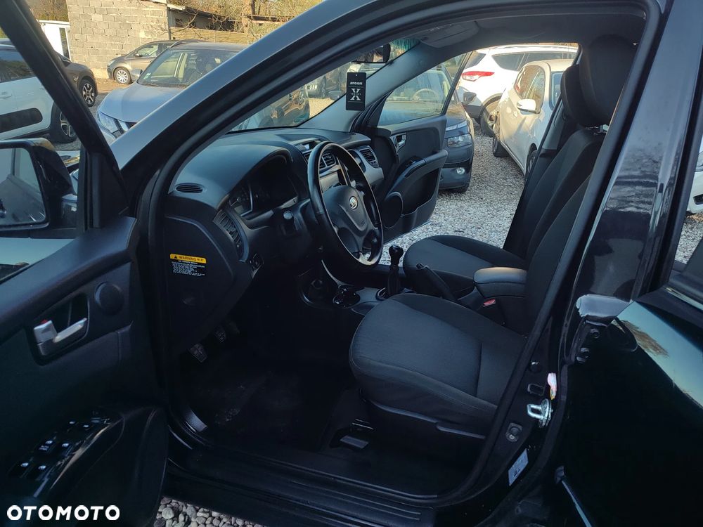 Kia Sportage 2.0 2WD Cup - 19