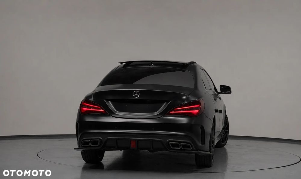 Mercedes-Benz CLA 250 4-Matic AMG Line - 5