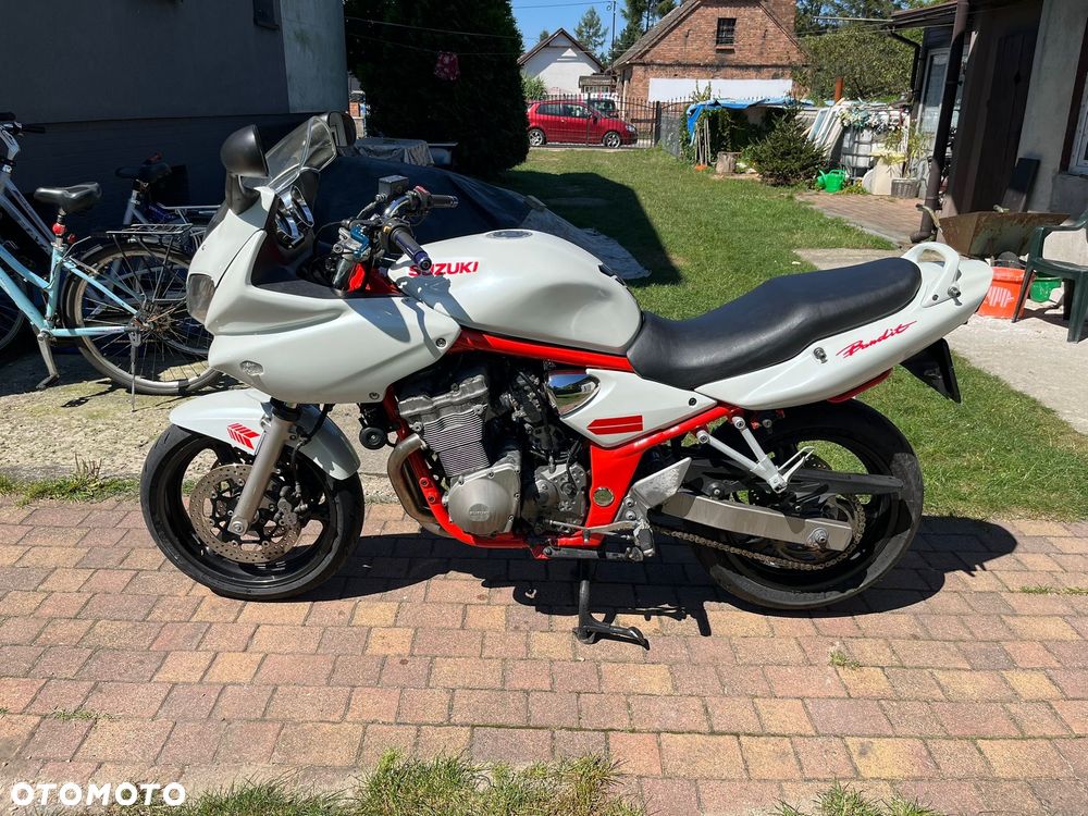 Suzuki Bandit - 1