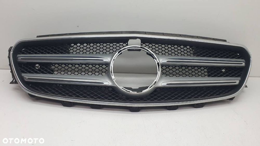 ATRAPA GRILL KIEROWNICA POWITRZA MERCEDES E W213 A2138880223 A2138850200 - 1